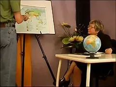Orosz érett tanár baszik fiatal diák