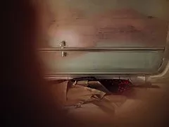 Szőrös feleségem a hálószobában (rejtett kamera)