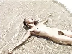 Szőrös pussys a strandon