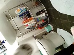 2 fürdőszoba kukkoló