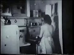 Vintage méz háztól-házig eladó konyhában szar