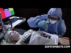 Női robot programozni